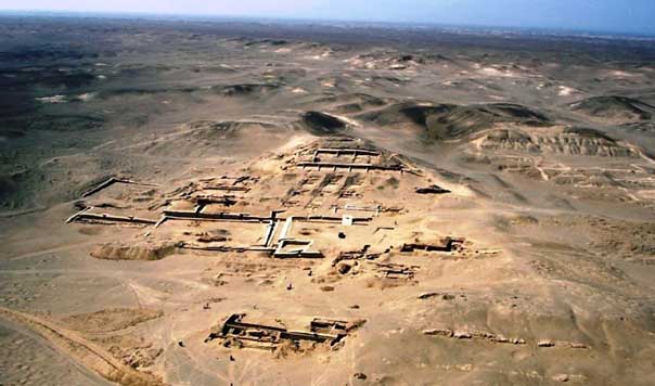 Complejo arqueológico de Cahuachi.
